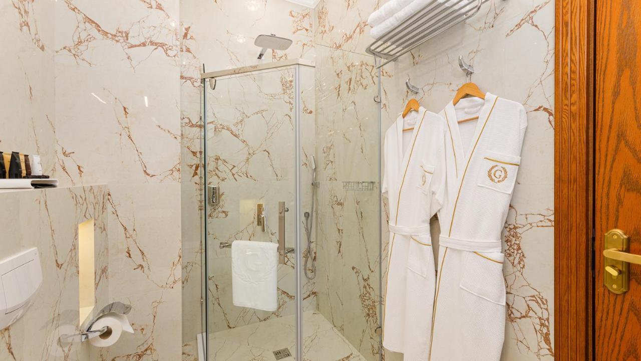 Gregory Boutique Hotel Kisinyov Kültér fotó Bathroom
