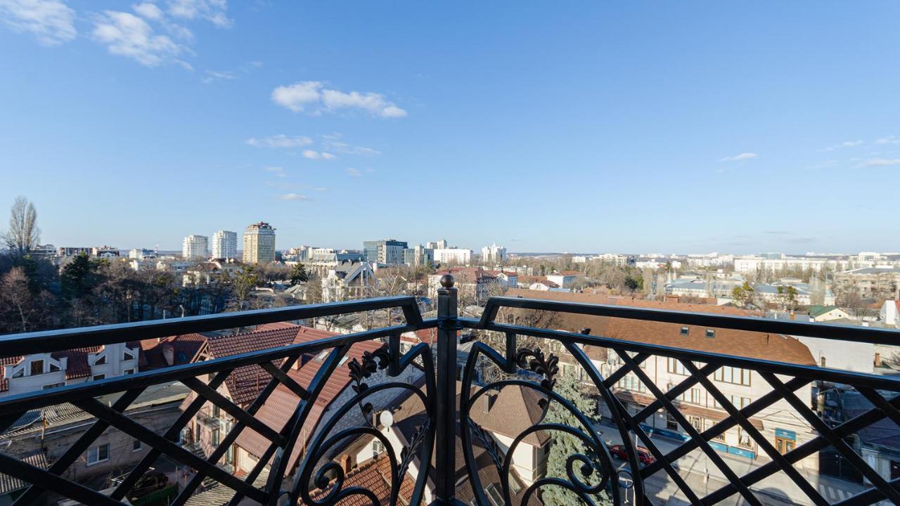 Gregory Boutique Hotel Kisinyov Kültér fotó View from the top of the tower